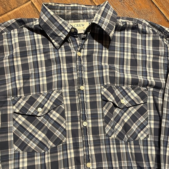J Crew Shirt - Size Medium - Picture 4 of 9